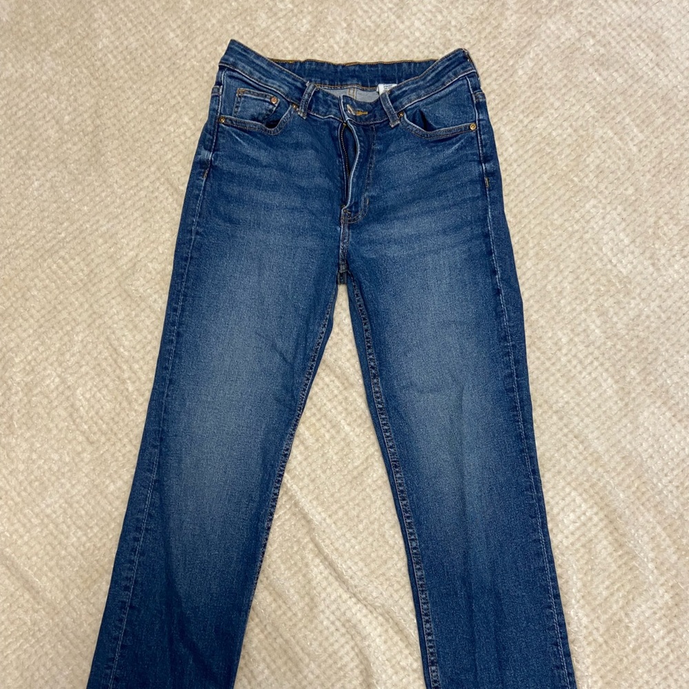 HM straight cut high waist jeans size 4